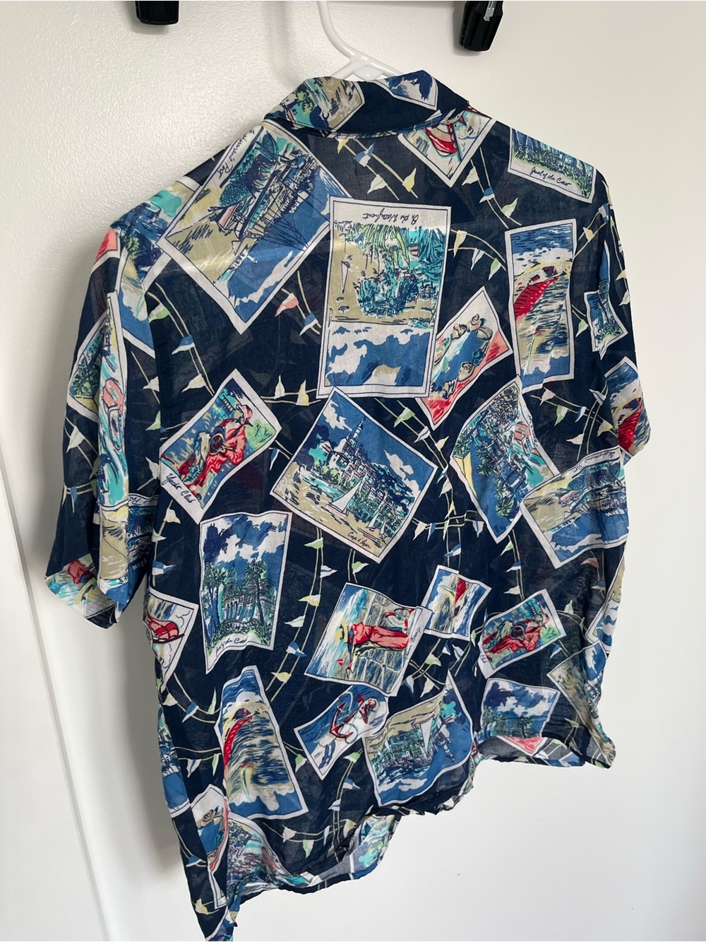 Short-Sleeve Navy Printed Button-Down Shirt by Liz Claiborne - Picture 5 of 6